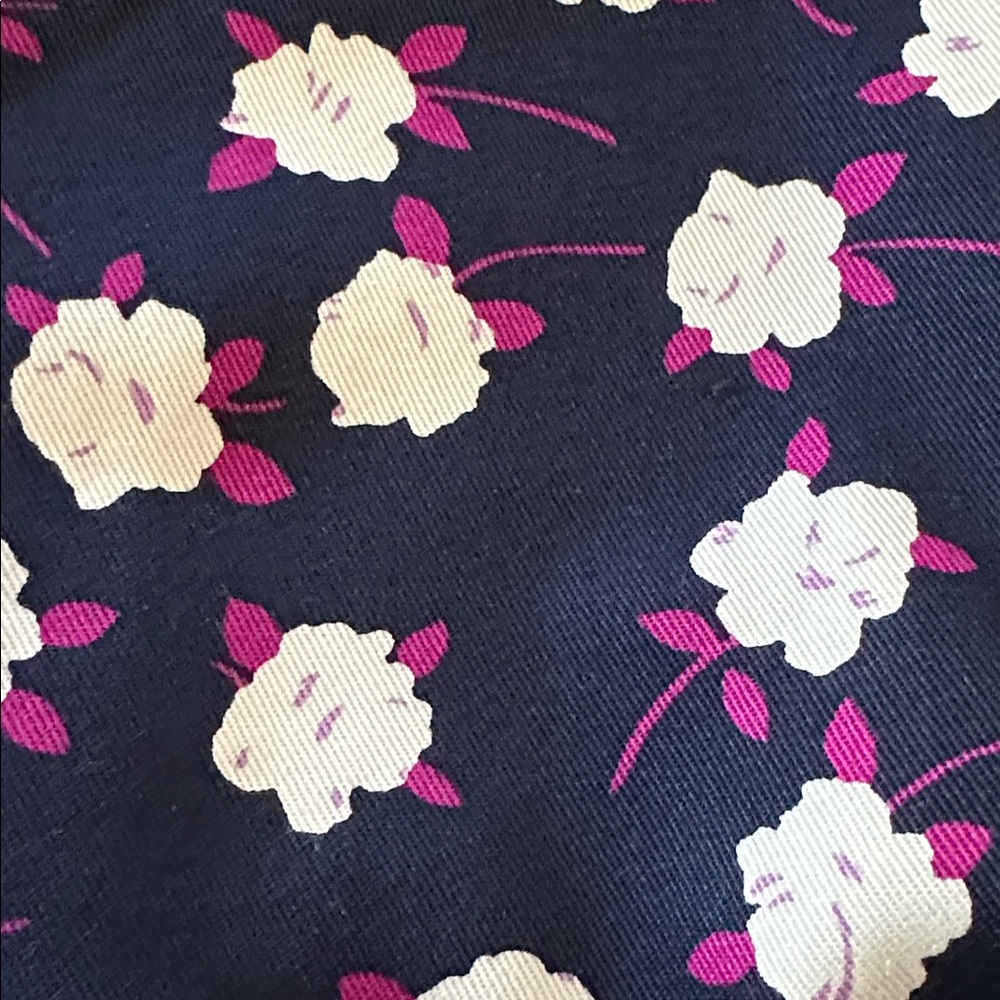 NWT J. Crew l Hayden Kickout Crop in Scattered Peony Print, 12 - Picture 2 of 11